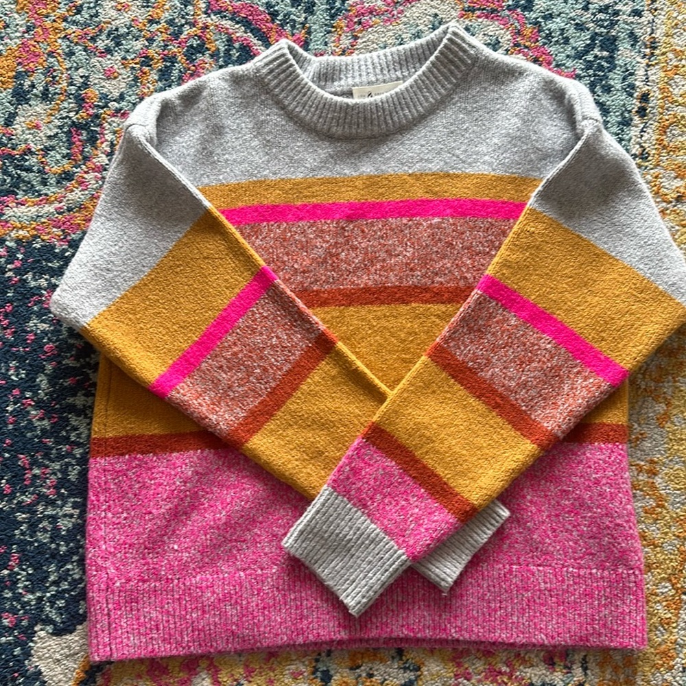 Lou and great sweater worn once